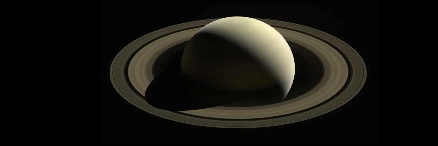 Saturno