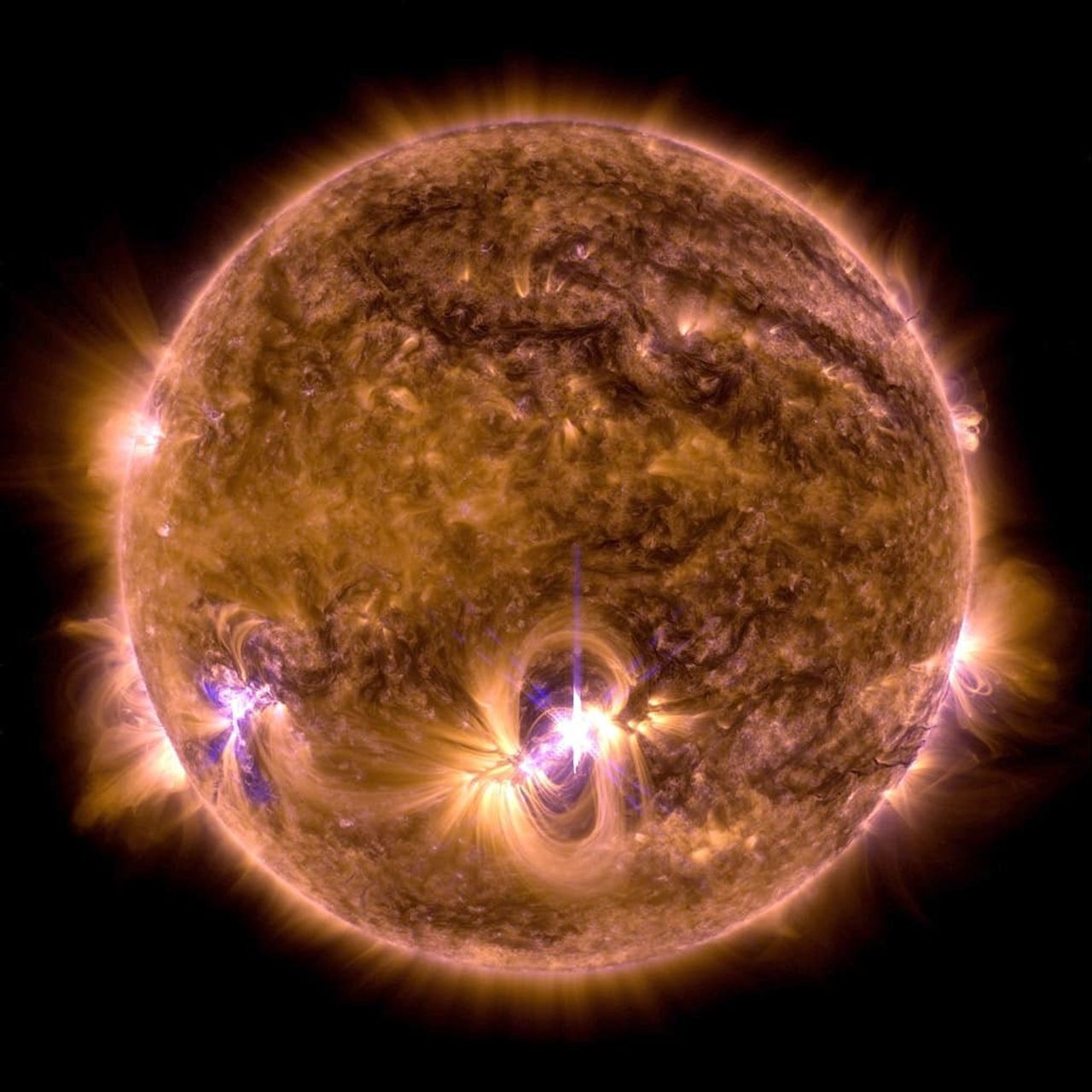 Sol soltando Flare